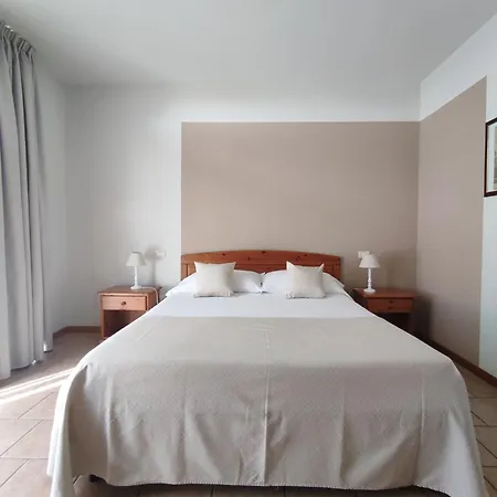 Agriturismo La Vigna Farm stay Cola (Verona)